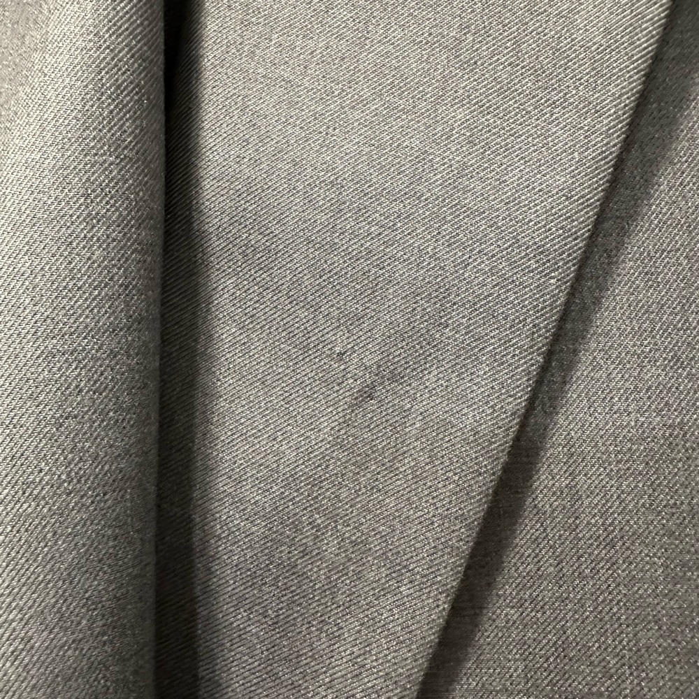 Men's Gray Suit - Picture 6 of 6